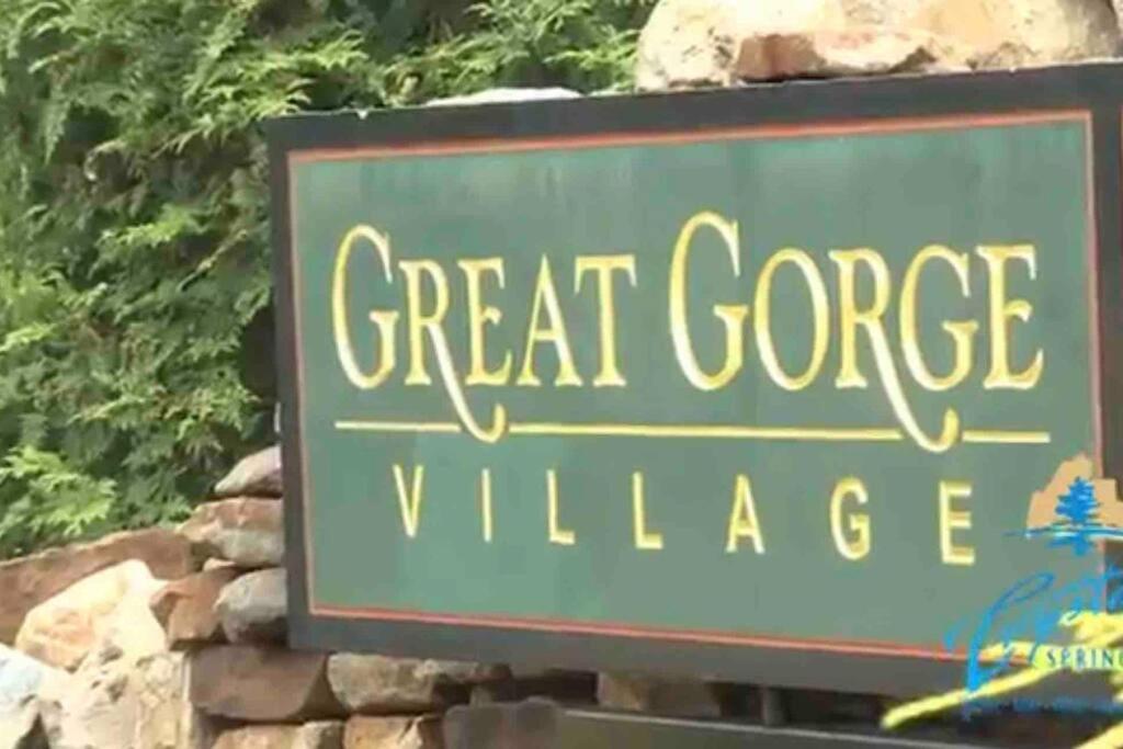 Mountain Creek Condo, Chic, Comfy Vernon Nj Bagian luar foto